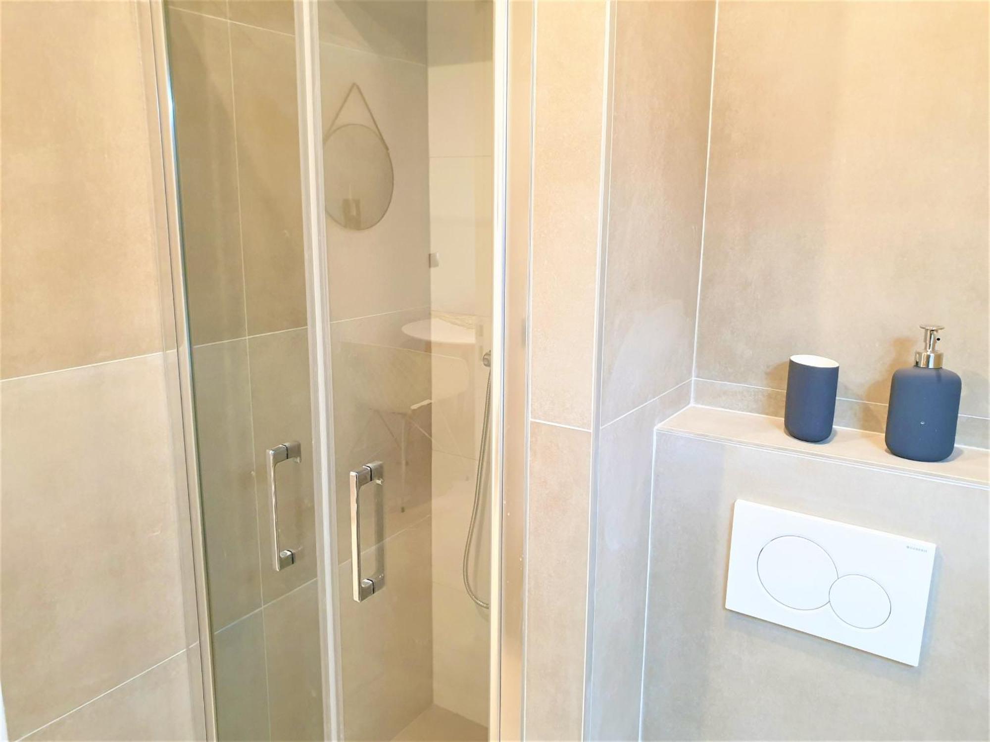 Le Studio Terrasse Proche Mer 104 尼斯 外观 照片