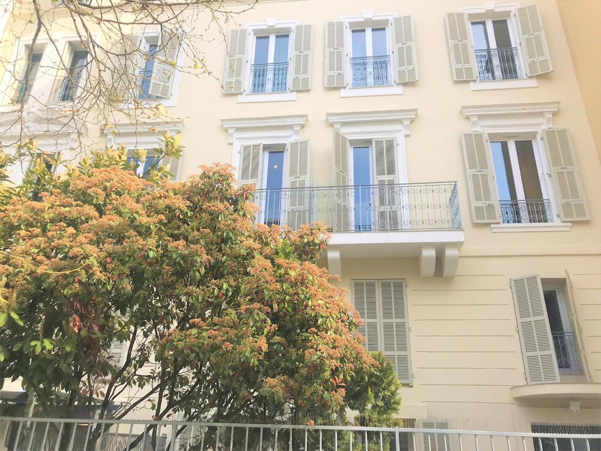 Le Studio Terrasse Proche Mer 104 尼斯 外观 照片